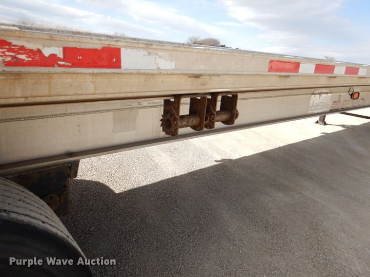 image for item DL4970 2012 Transcraft Benson AF53102-2-524  flatbed trailer