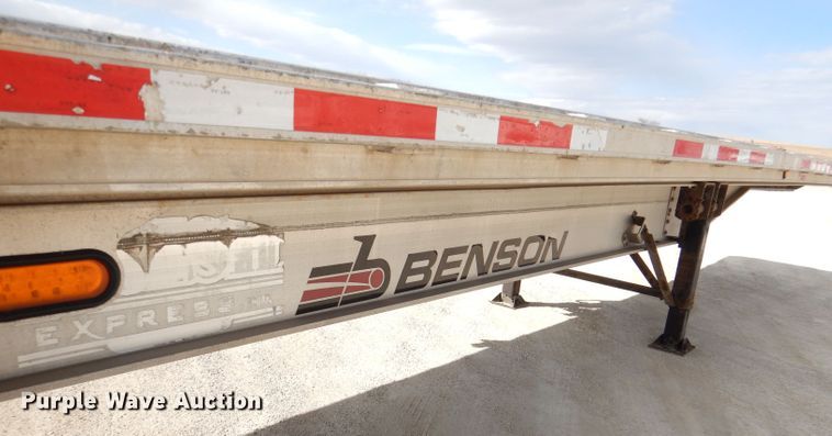 image for item DL4970 2012 Transcraft Benson AF53102-2-524  flatbed trailer