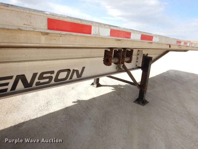 image for item DL4970 2012 Transcraft Benson AF53102-2-524  flatbed trailer