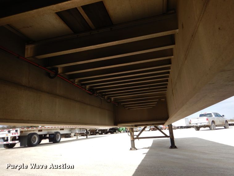 image for item DL4970 2012 Transcraft Benson AF53102-2-524  flatbed trailer