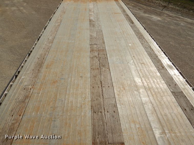 image for item DL4970 2012 Transcraft Benson AF53102-2-524  flatbed trailer