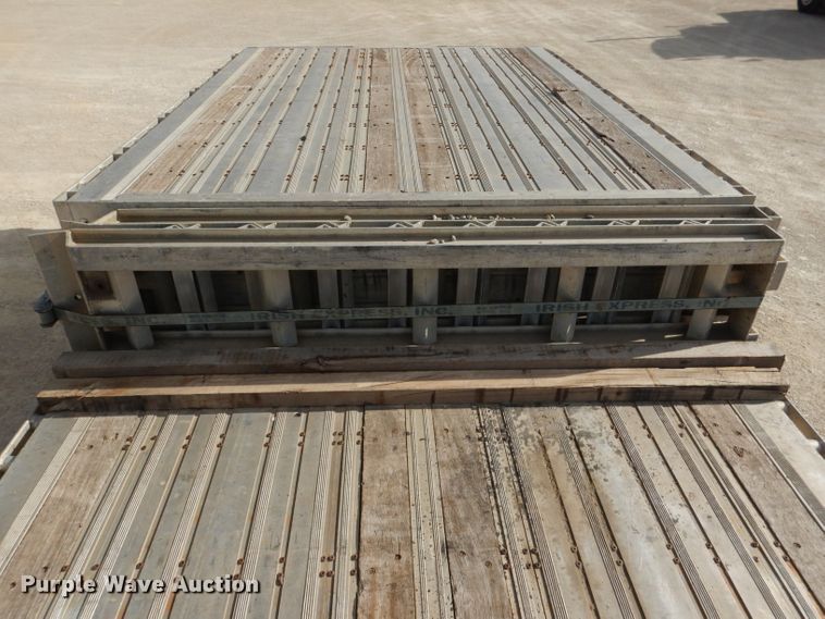 image for item DL4974 2009 Wilson ACFD300  drop deck equipment trailer