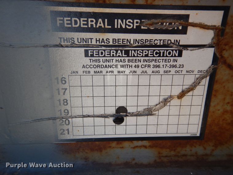 image for item DM2868 1987 Fruehauf trailer dolly