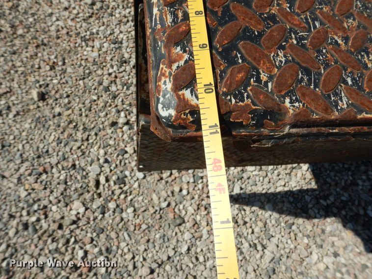 image for item DM2885 2006 Trail King TK70SA-482 tilt deck equipment trailer