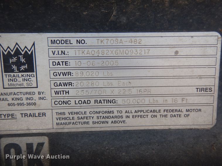 image for item DM2885 2006 Trail King TK70SA-482 tilt deck equipment trailer