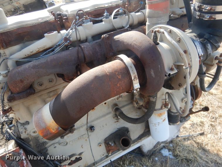 image for item FA9497 Cummins NTC350BC1 six cylinder diesel engine