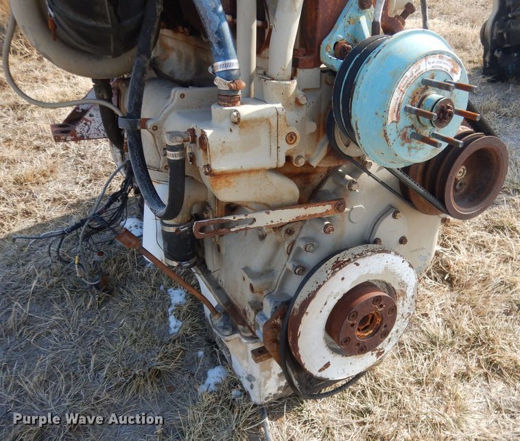 image for item FA9497 Cummins NTC350BC1 six cylinder diesel engine