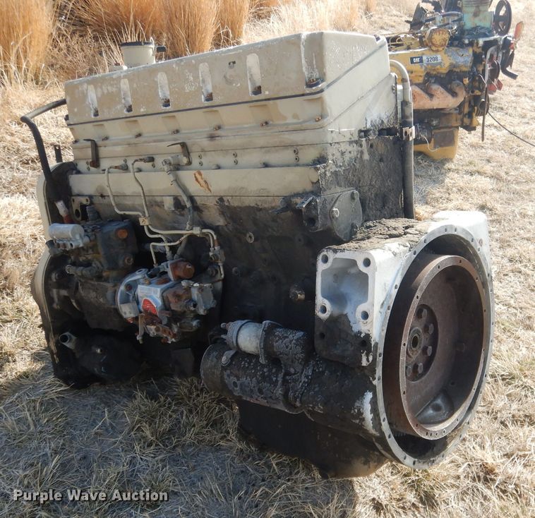 image for item FA9498 Cummins six cylinder diesel engine