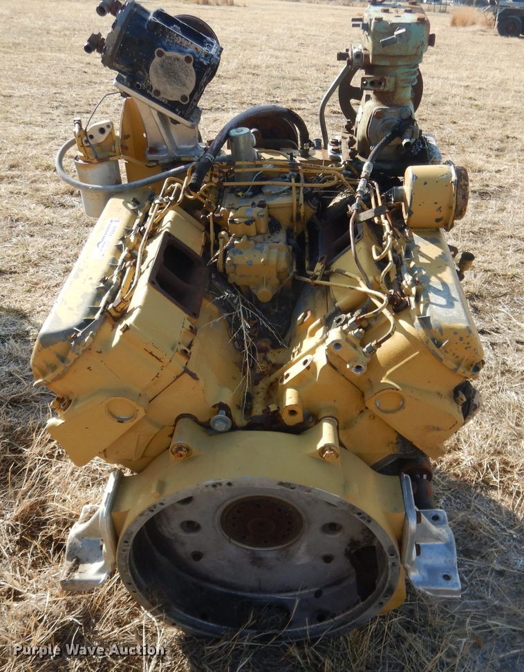 image for item FA9499 Caterpillar 3208 eight cylinder diesel engine