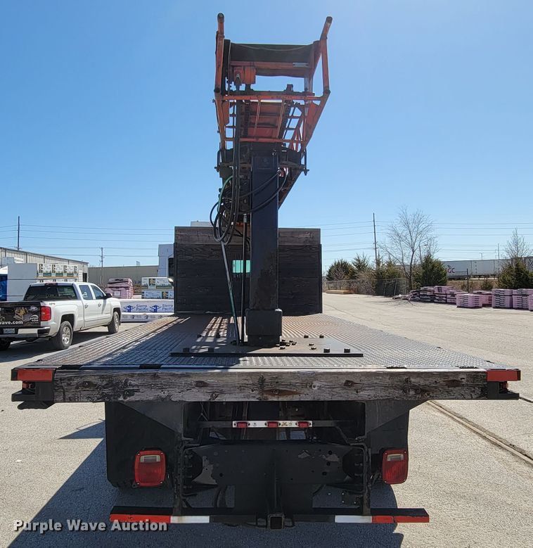 image for item FL9118 2003 Chevrolet C6500  shingle conveyor truck