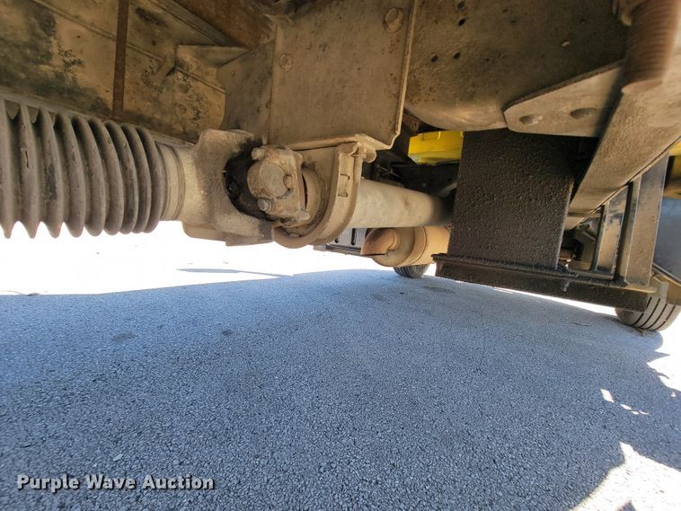 image for item FL9118 2003 Chevrolet C6500  shingle conveyor truck