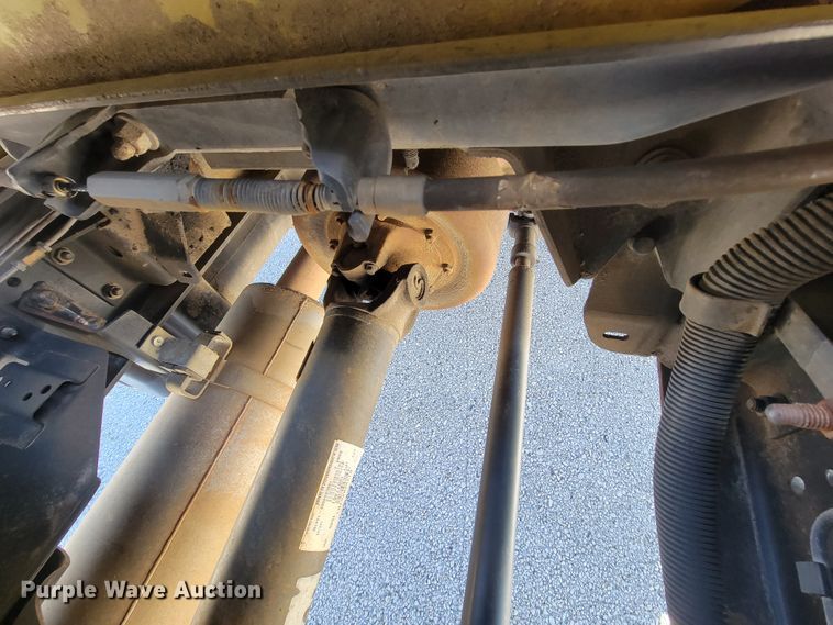 image for item FL9118 2003 Chevrolet C6500  shingle conveyor truck