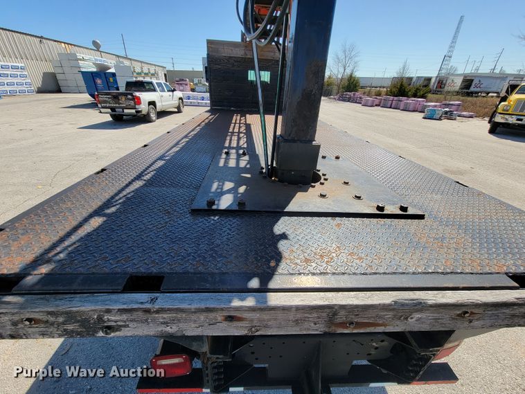 image for item FL9118 2003 Chevrolet C6500  shingle conveyor truck