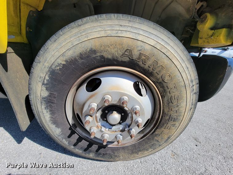 image for item FL9118 2003 Chevrolet C6500  shingle conveyor truck