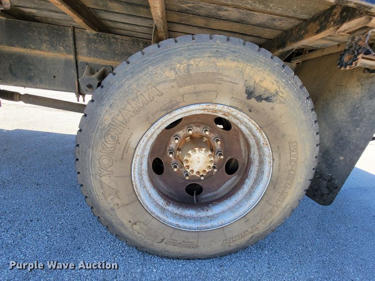 image for item FL9118 2003 Chevrolet C6500  shingle conveyor truck