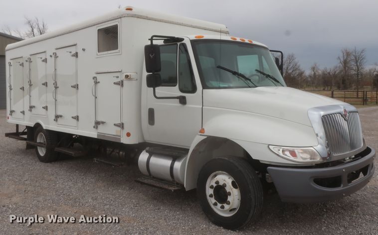 image for item HK9614 2016 International DuraStar 4300  refrigerated delivery truck