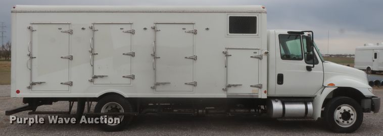 image for item HK9614 2016 International DuraStar 4300  refrigerated delivery truck