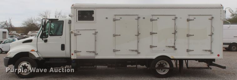 image for item HK9614 2016 International DuraStar 4300  refrigerated delivery truck
