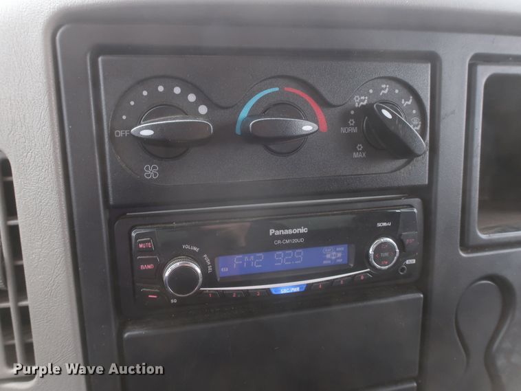 image for item HK9614 2016 International DuraStar 4300  refrigerated delivery truck