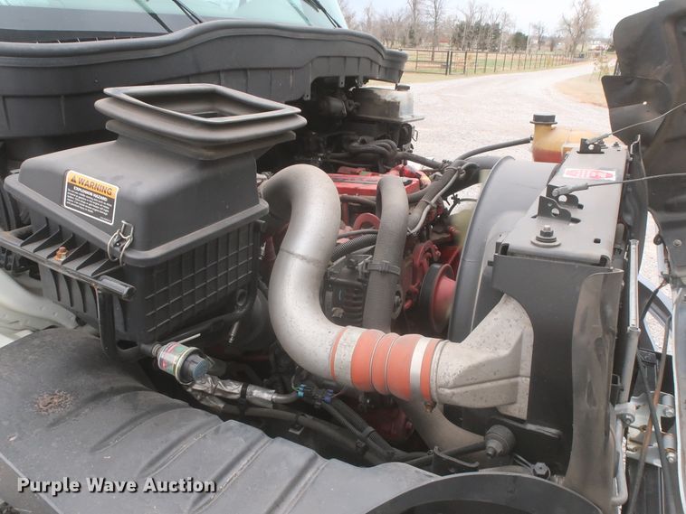 image for item HK9614 2016 International DuraStar 4300  refrigerated delivery truck