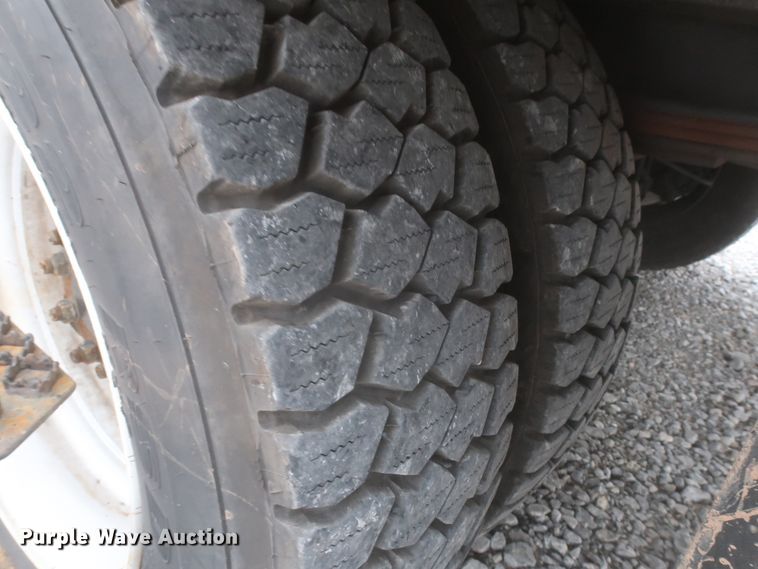 image for item HK9614 2016 International DuraStar 4300  refrigerated delivery truck