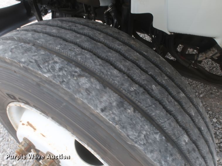 image for item HK9614 2016 International DuraStar 4300  refrigerated delivery truck