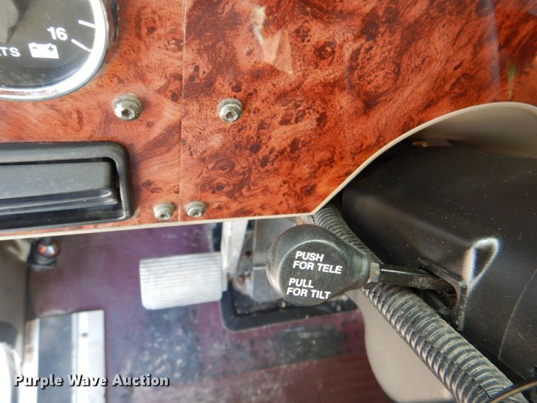 image for item HX9191 2007 International 9400i  semi truck