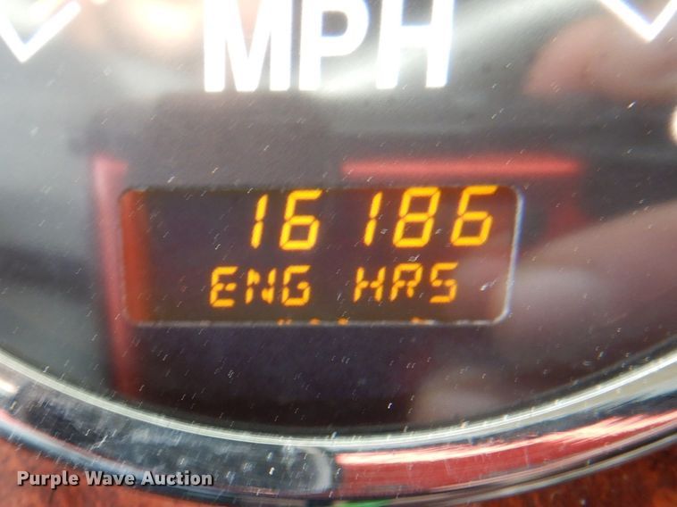 image for item HX9191 2007 International 9400i  semi truck