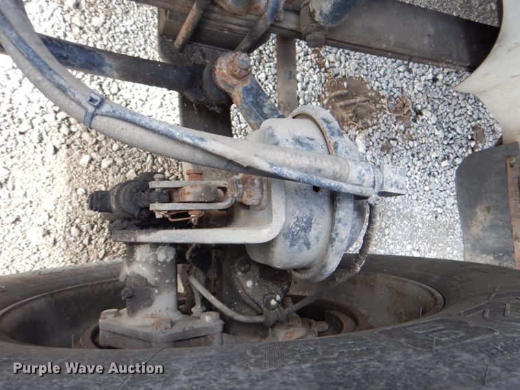 image for item HX9191 2007 International 9400i  semi truck