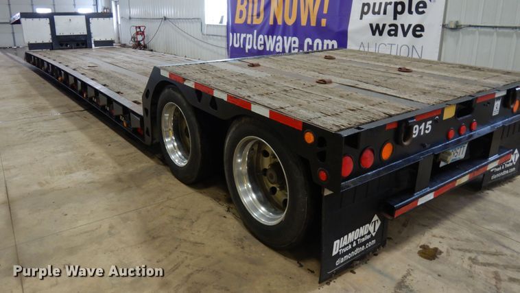 image for item IA9488 2000 Trail King TK60MG-482  lowboy equipment trailer