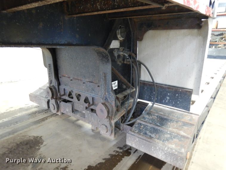 image for item IA9488 2000 Trail King TK60MG-482  lowboy equipment trailer