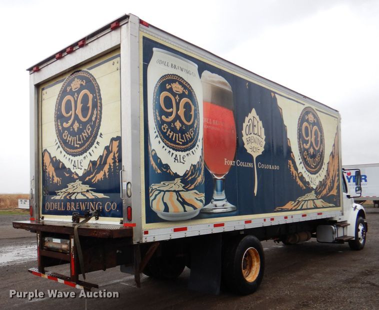 image for item II9812 2007 Freightliner Business Class M2  refrigerated truck