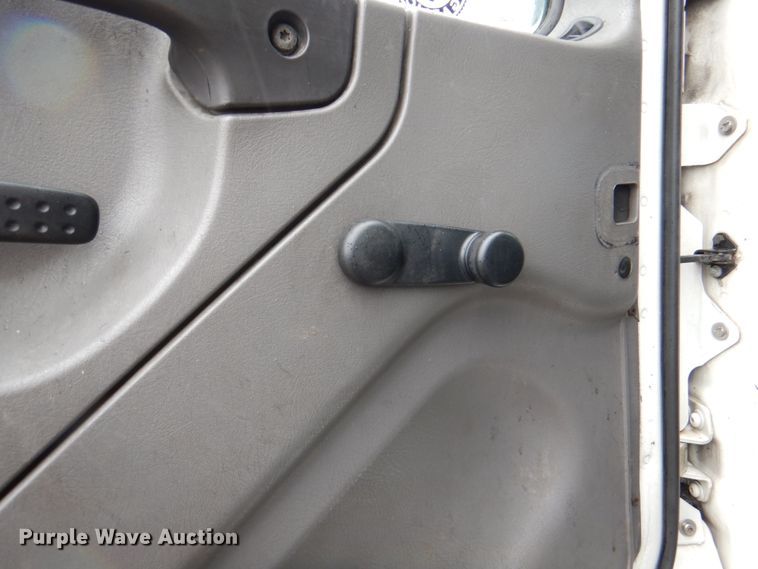 image for item II9812 2007 Freightliner Business Class M2  refrigerated truck