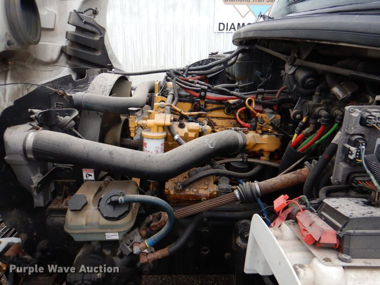 image for item II9812 2007 Freightliner Business Class M2  refrigerated truck