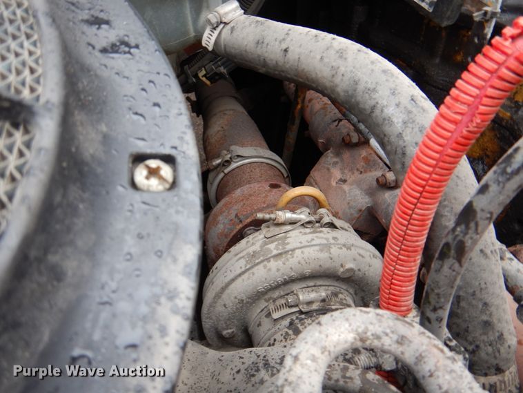 image for item II9812 2007 Freightliner Business Class M2  refrigerated truck