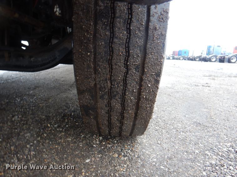 image for item II9812 2007 Freightliner Business Class M2  refrigerated truck