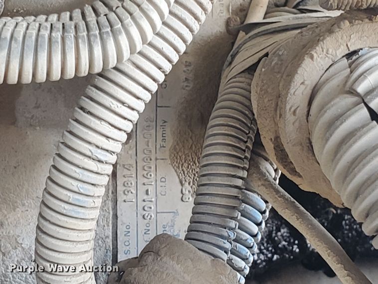 image for item IL9019 1986 Freightliner FLT-64T  semi truck