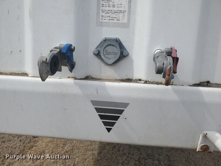 image for item IL9020 1994 Jet  grain trailer