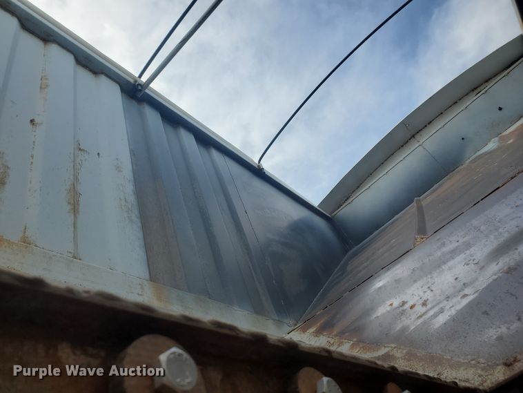 image for item IL9020 1994 Jet  grain trailer