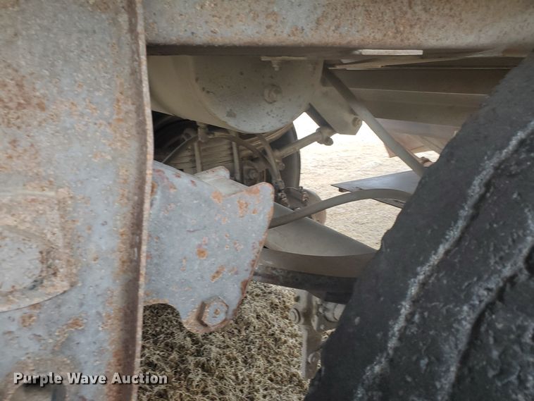 image for item IL9020 1994 Jet  grain trailer