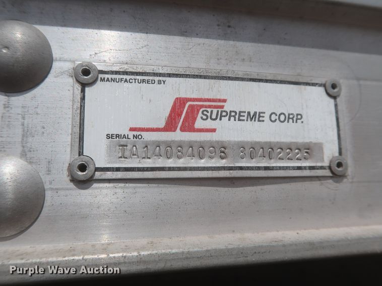 image for item IO9000 2008 Ford E350 Super Duty  box truck