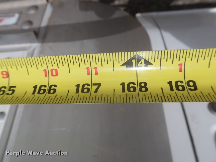 image for item IO9000 2008 Ford E350 Super Duty  box truck