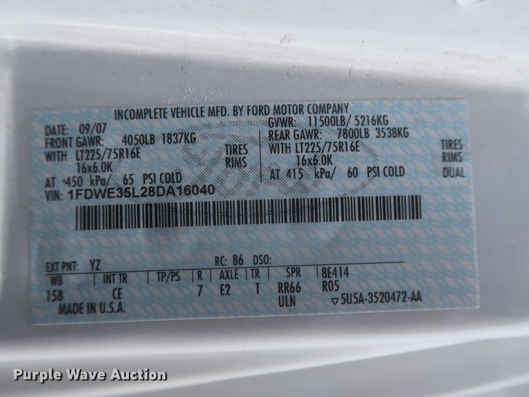 image for item IO9000 2008 Ford E350 Super Duty  box truck