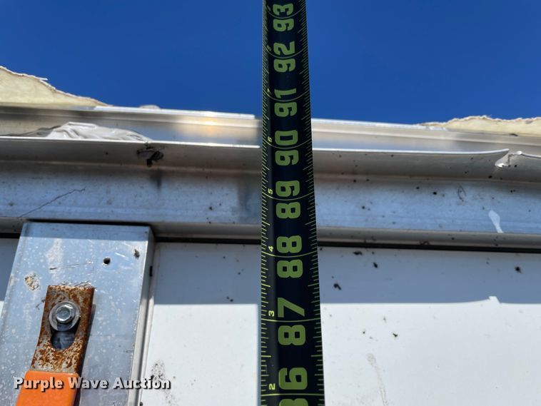 image for item IR9752 2016 Ford E350  box truck