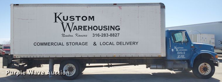 image for item IX9048 1997 International 4700  box truck