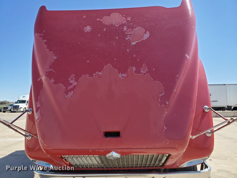 image for item IX9050 2007 International 9400i  semi truck