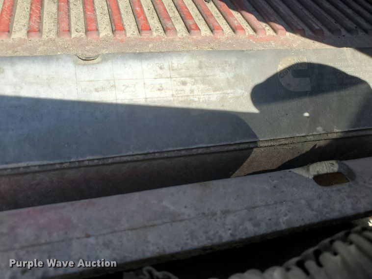 image for item IX9050 2007 International 9400i  semi truck