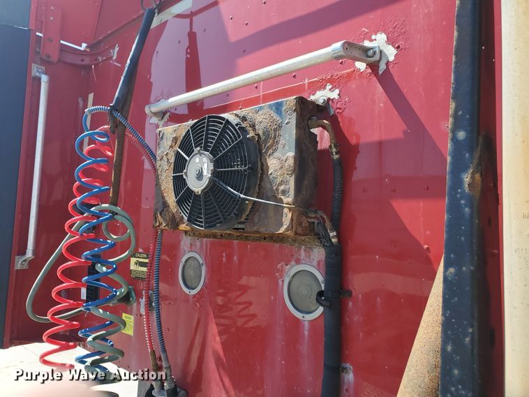 image for item IX9050 2007 International 9400i  semi truck