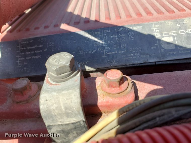 image for item IX9051 2012 Peterbilt 587  semi truck