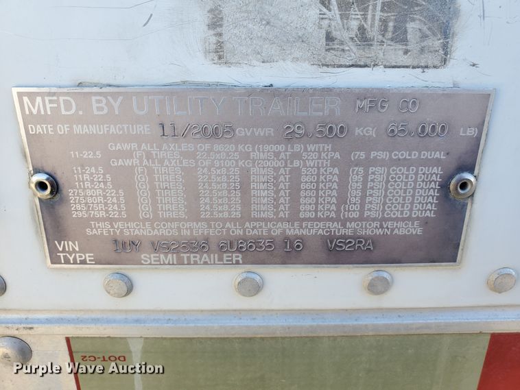 image for item IX9055 2006 Utility VS2RA refrigerated van trailer